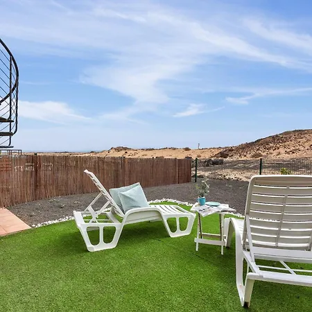 Villa Manuela Lajares